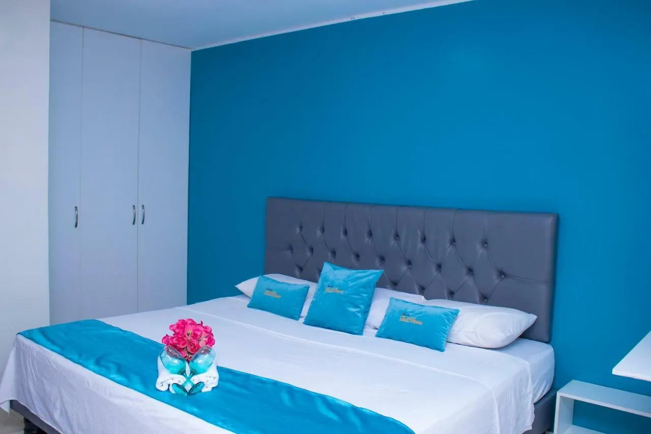 Aparthotel Suites Fullhouse Guayaquil Ecuador